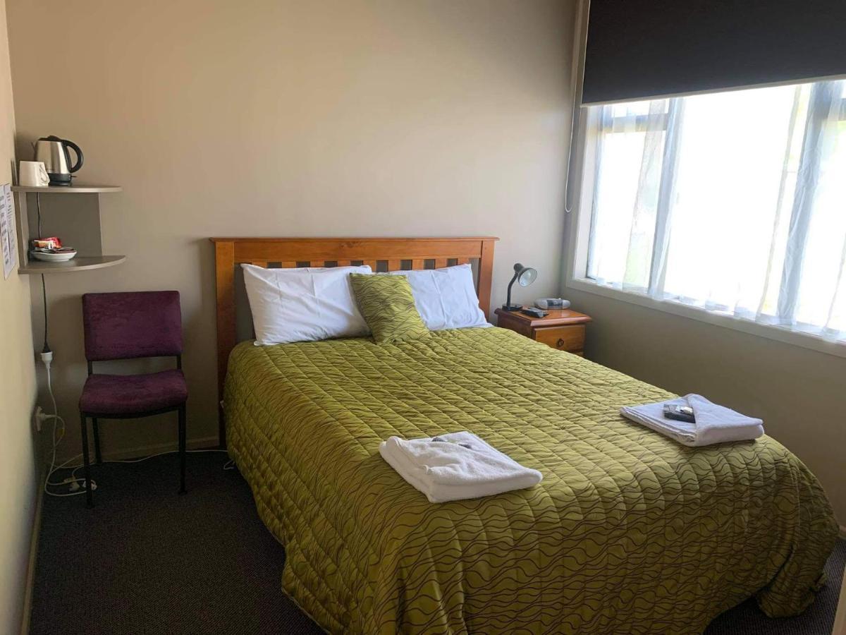 Catlins Inn Owaka Екстериор снимка