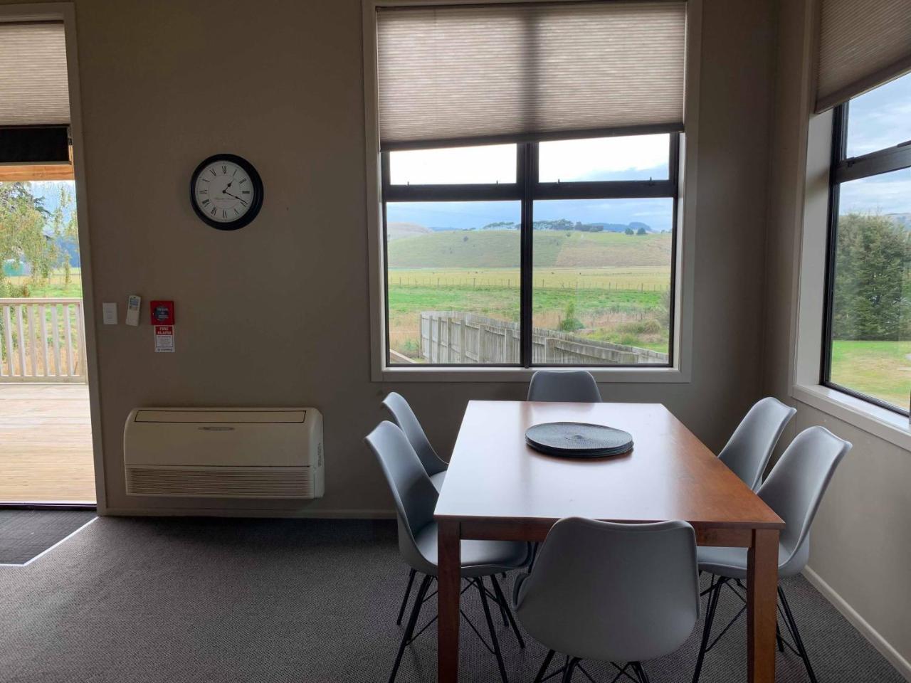 Catlins Inn Owaka Екстериор снимка